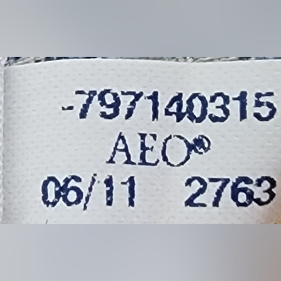 American Eagle AE Mid Rise Midrise Flared Wide Leg Khaki Dress Pants 8 Short - Picture 7 of 8